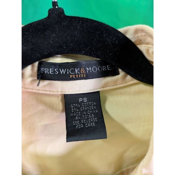 Preswick & Moore Yellow Jacket with Big Buttons Detail Built in Belt  Women's PS - Picture 3 of 6